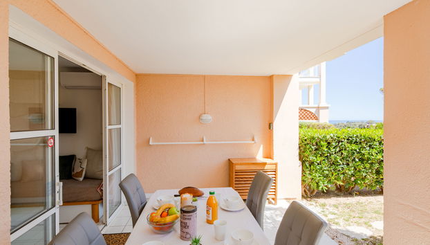 Apartment mit 1 Schlafzimmer in Saint-Raphaël mit schwimmbad und garten - Foto 4