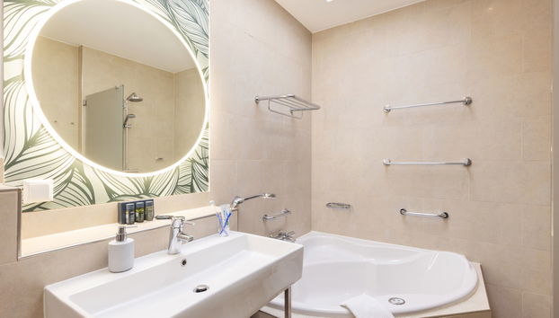 Maison de 3 chambres à Bispingen avec piscine et jardin - Photo 5