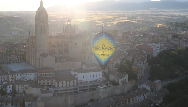 Hot Air Balloon Ride over Toledo - Foto 2