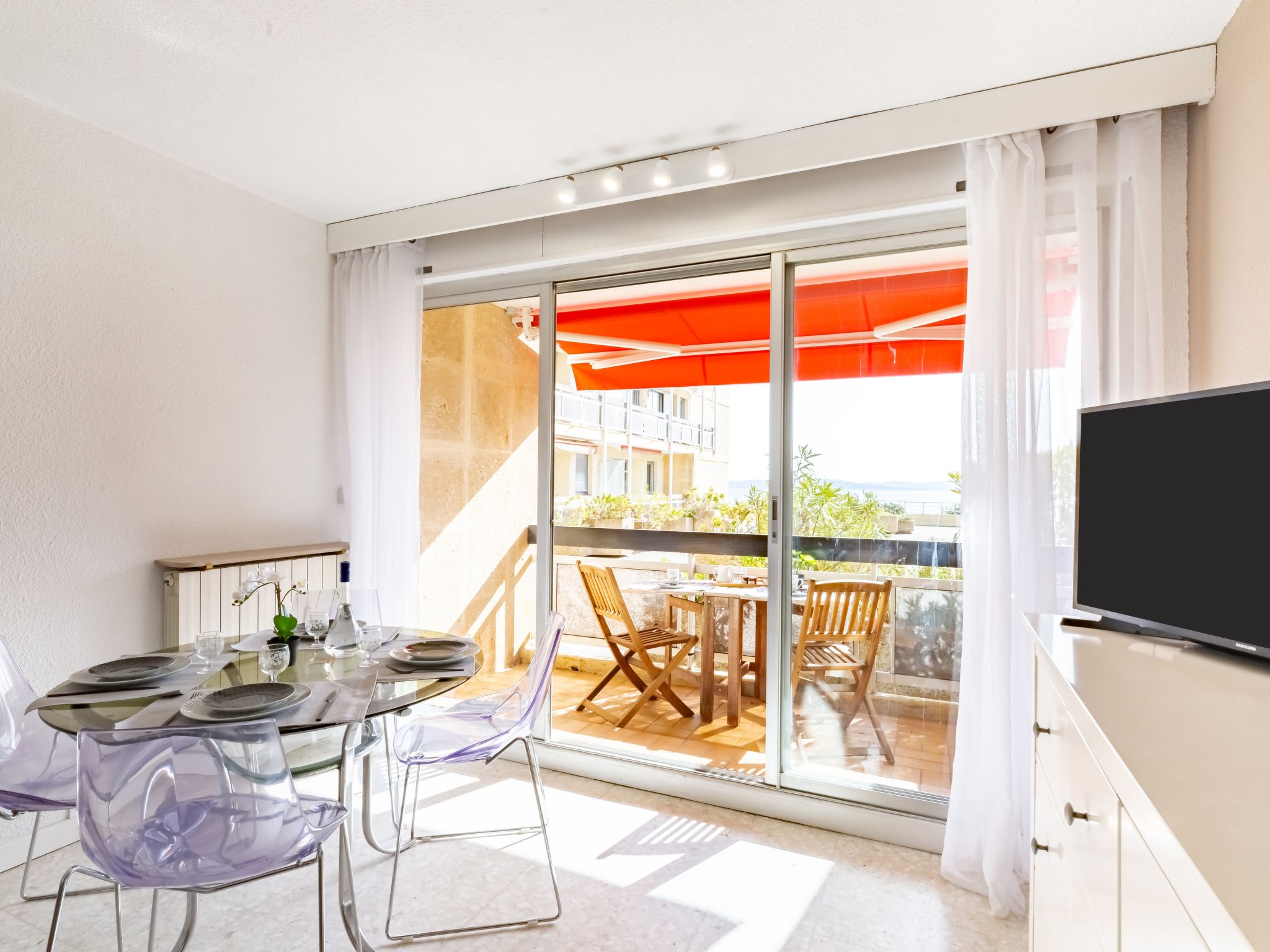 Foto 6 - Apartamento de 1 habitación en Sainte-Maxime con terraza y vistas al mar