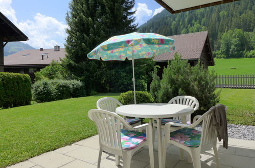 Foto 17 - Apartamento de 2 quartos em Zweisimmen com jardim e terraço