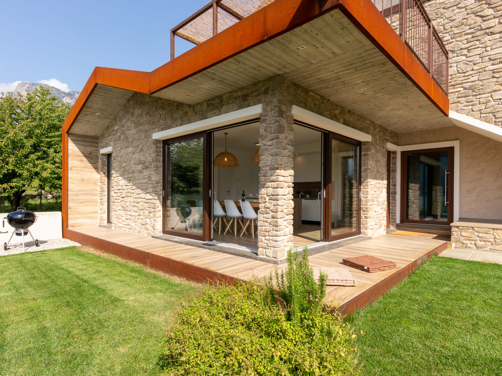 Photo 3 - Maison de 4 chambres à Verceia avec terrasse et vues sur la montagne