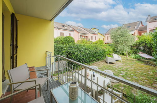 Foto 32 - Apartamento de 3 quartos em Pignone com piscina e jardim