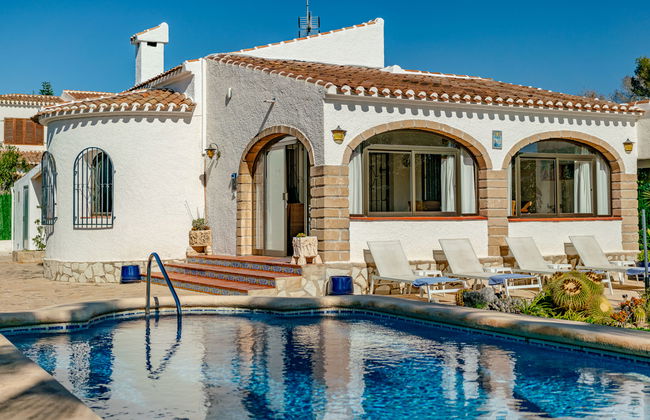 Casa de 3 quartos em Jávea com piscina privada e jardim - Foto 22