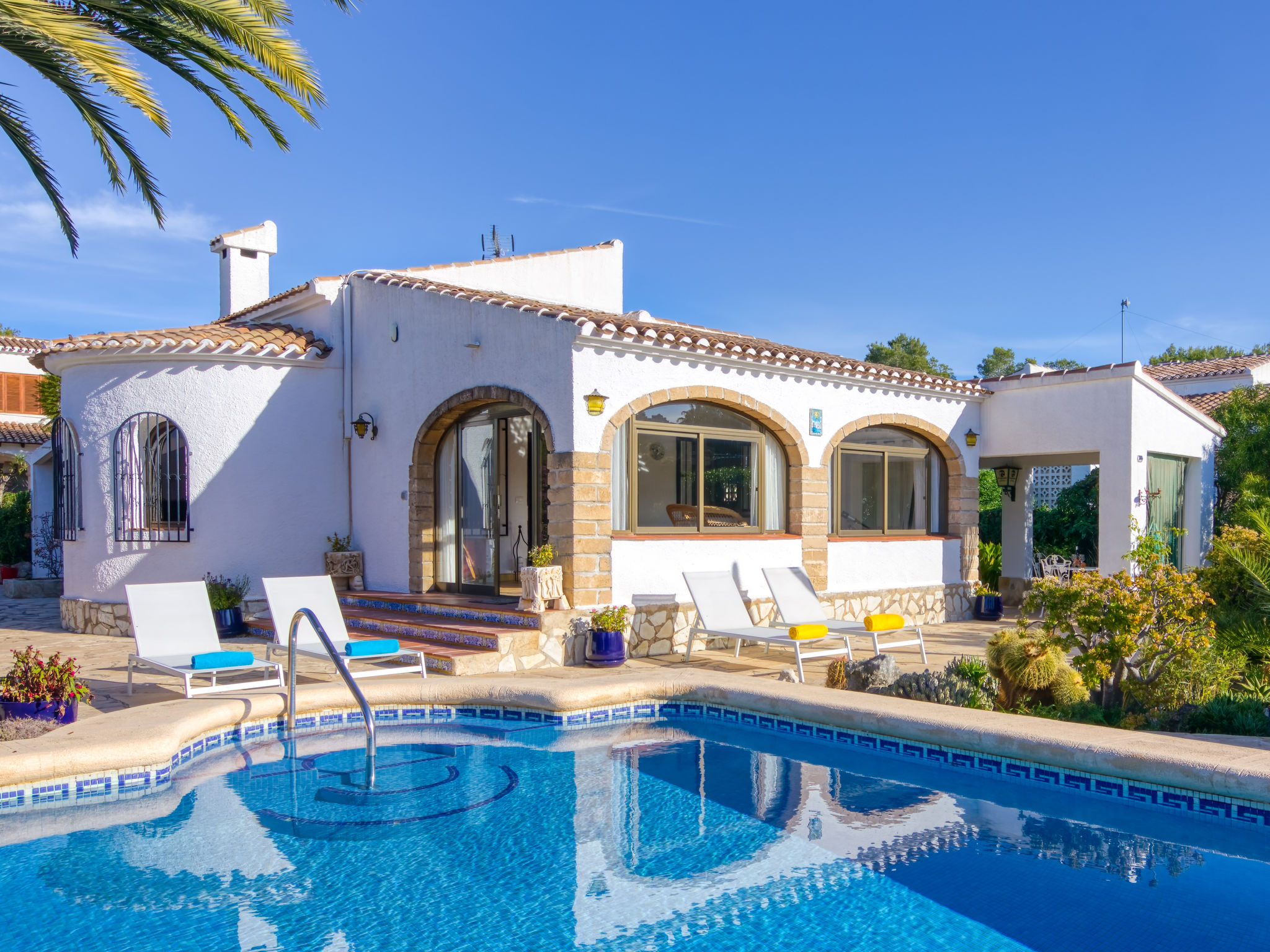 Foto 1 - Casa con 2 camere da letto a Jávea con piscina privata e giardino