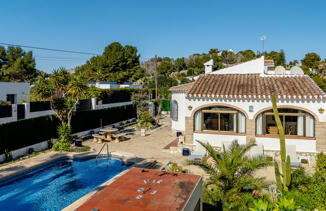 Casa de 3 quartos em Jávea com piscina privada e jardim - Foto 32