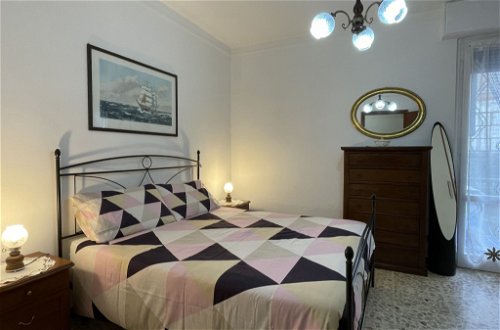Foto 12 - Appartamento con 2 camere da letto a Cipressa con terrazza e vista mare