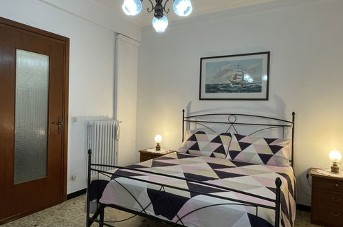 Foto 18 - Appartamento con 2 camere da letto a Cipressa con terrazza