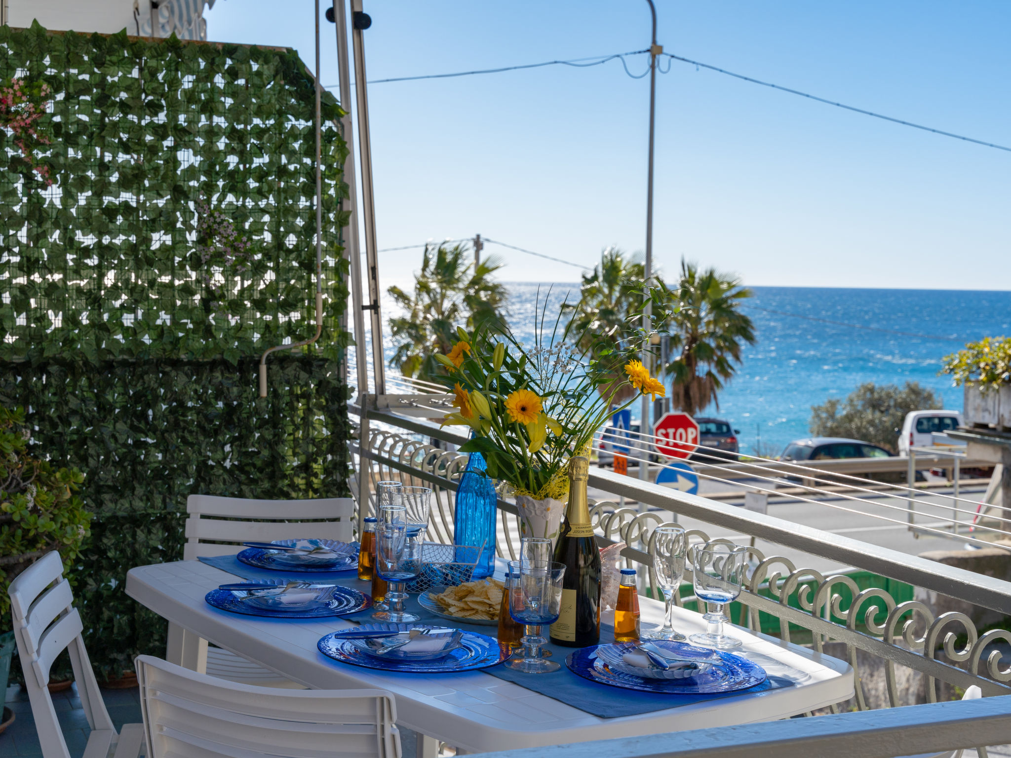 Photo 1 - Appartement de 2 chambres à Cipressa avec terrasse et vues à la mer