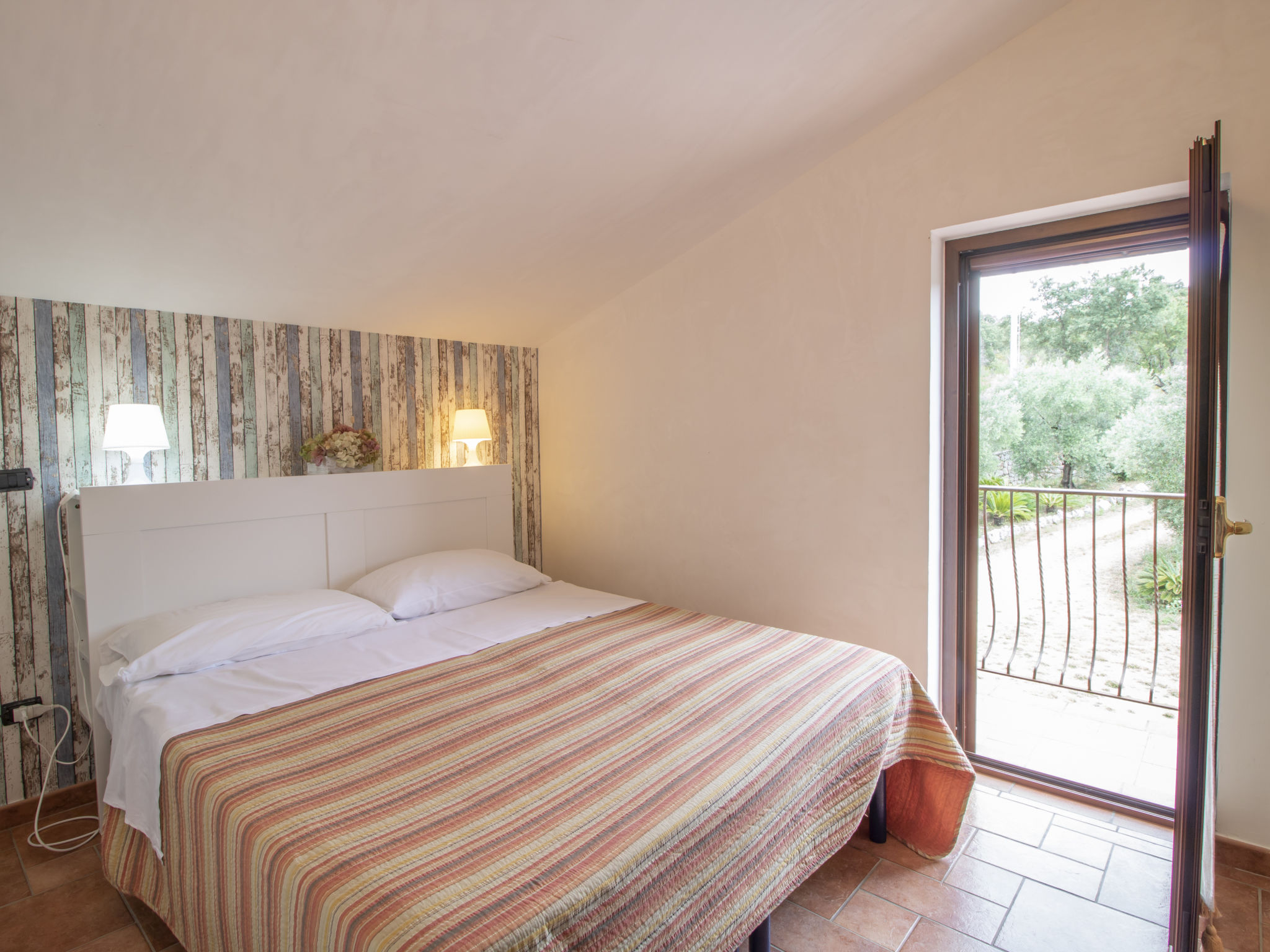Foto 13 - Casa con 3 camere da letto a Itri con giardino e vista mare