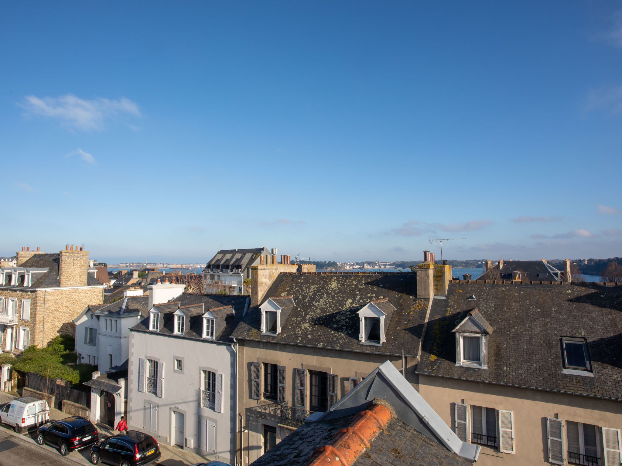 Foto 15 - Appartamento con 1 camera da letto a Dinard con vista mare