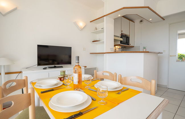 Apartamento de 2 quartos em Saint-Raphaël com piscina e jardim - Foto 3