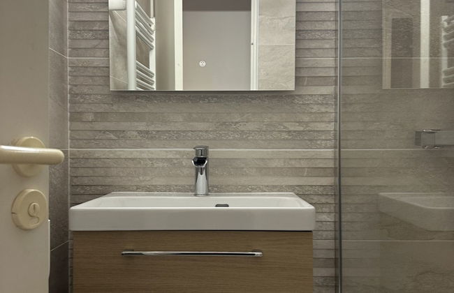 Apartamento de 2 quartos em Saint-Raphaël com piscina e jardim - Foto 5