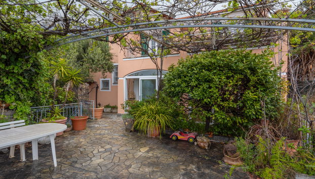 Casa de 3 quartos em Alassio com jardim e terraço - Foto 5