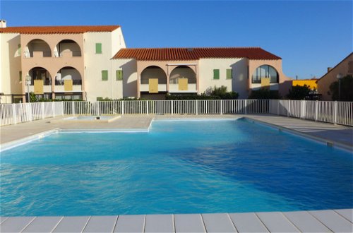 Foto 1 - Appartamento con 2 camere da letto a Le Barcarès con piscina e vista mare