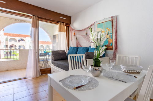 Photo 5 - 1 bedroom Apartment in Le Barcarès with swimming pool and sea view