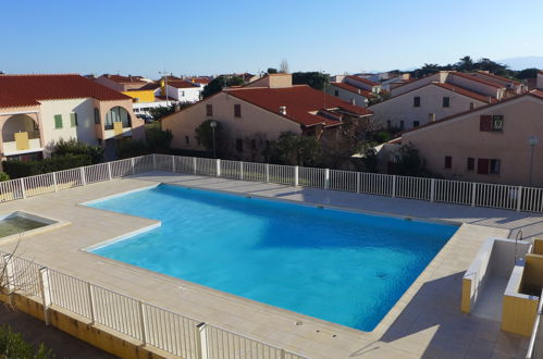 Photo 3 - 1 bedroom Apartment in Le Barcarès with swimming pool and sea view