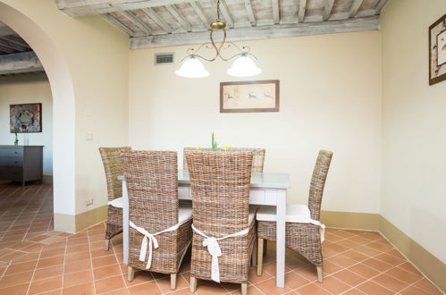 Photo 12 - 3 bedroom Apartment in Trequanda with swimming pool and garden