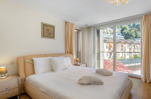 Foto 5 - Apartamento de 3 quartos em Montreux com piscina e vista para a montanha