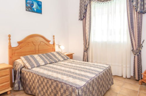 Foto 4 - Casa con 3 camere da letto a Rute con piscina privata e giardino