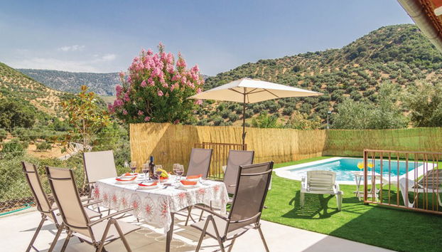 4 bedroom House in Rute with private pool and garden - Photo 2