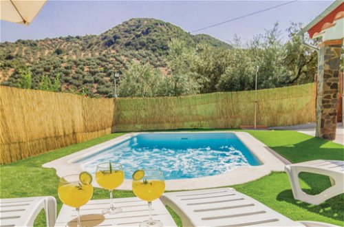 Foto 18 - Casa de 3 habitaciones en Rute con piscina privada y vistas a la montaña