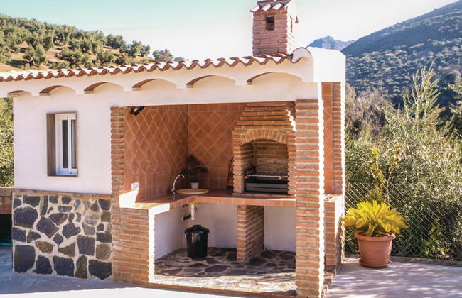 Casa de 4 quartos em Rute com piscina privada e jardim - Foto 14