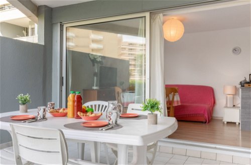Foto 3 - Apartamento de 1 quarto em Canet-en-Roussillon com jardim e vistas do mar