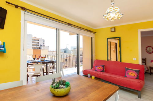 Photo 3 - 2 bedroom Apartment in Calonge i Sant Antoni with terrace