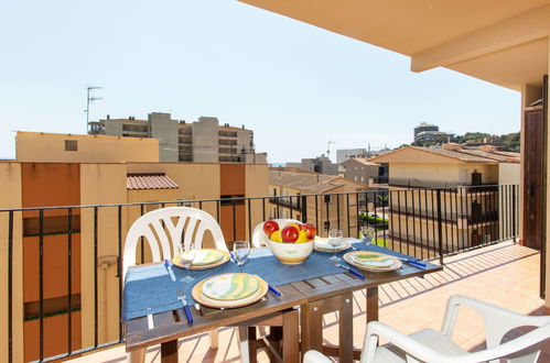 Photo 1 - 2 bedroom Apartment in Calonge i Sant Antoni with terrace