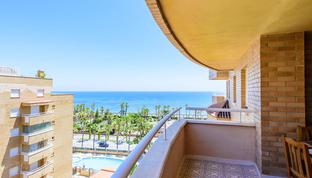 3 bedroom Apartment in Oropesa del Mar with swimming pool and garden - Photo 2