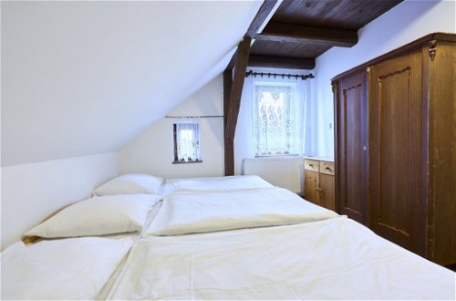 Foto 9 - Haus mit 6 Schlafzimmern in Zlatá Olešnice mit terrasse