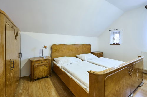 Foto 6 - Haus mit 6 Schlafzimmern in Zlatá Olešnice mit terrasse