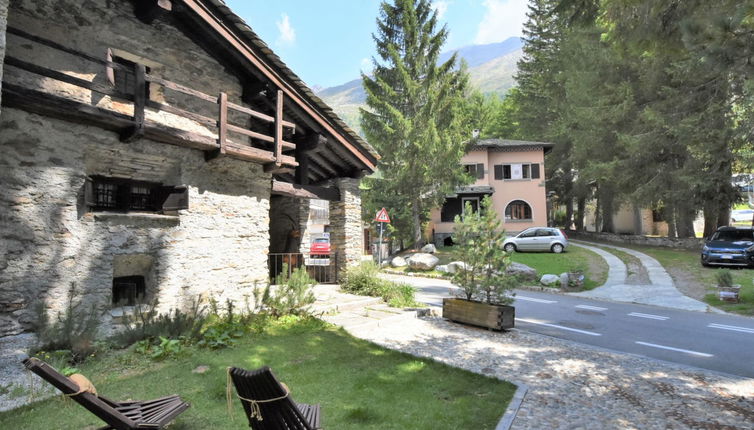 Photo 1 - Maison de 3 chambres à Madesimo avec jardin et terrasse