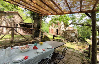 Photo 3 - Maison de 3 chambres à Roccastrada avec jardin et terrasse