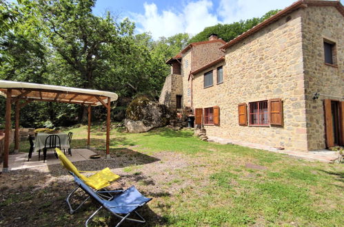 Photo 2 - Maison de 3 chambres à Roccastrada avec jardin et terrasse