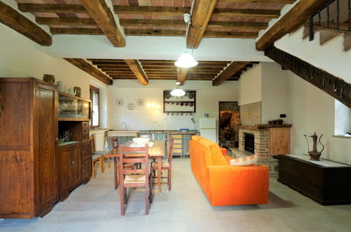 Photo 5 - 3 bedroom House in Roccastrada with garden and terrace