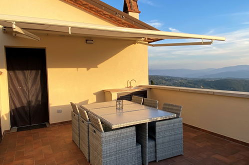 Photo 36 - Appartement de 1 chambre à Riparbella avec piscine et terrasse