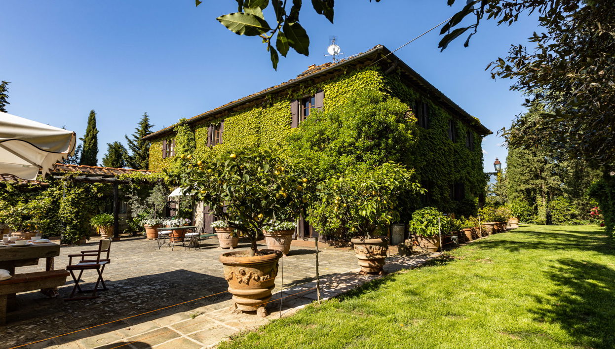 Casa de 9 quartos em Figline e Incisa Valdarno com piscina privada e jardim - Foto 1