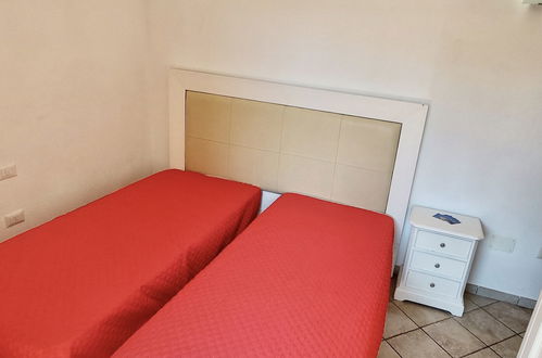 Foto 11 - Appartamento con 2 camere da letto a San Teodoro con terrazza e vista mare