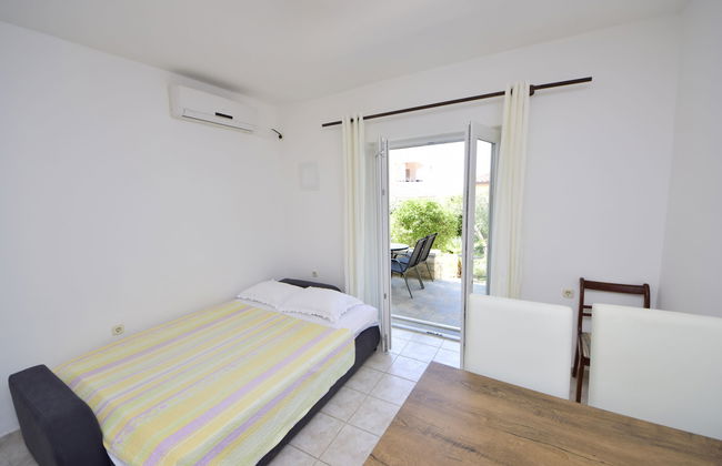 Apartment mit 2 Schlafzimmern in Sibenik mit schwimmbad und garten - Foto 18