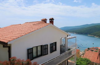 Photo 1 - Appartement de 2 chambres à Labin avec jardin et terrasse