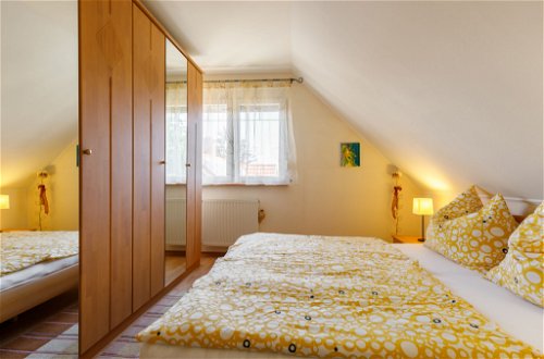 Foto 7 - Apartamento de 2 habitaciones en Balatonszemes con jardín y vistas a la montaña