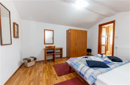 Foto 13 - Apartamento de 3 habitaciones en Trogir con piscina y vistas al mar