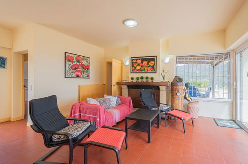 Photo 6 - 2 bedroom House in Bormes-les-Mimosas with private pool and garden