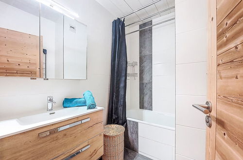 Foto 5 - Apartment mit 2 Schlafzimmern in Fontcouverte-la-Toussuire