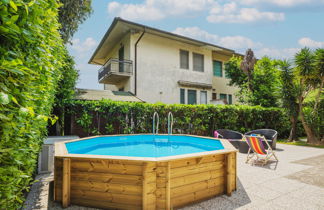 Photo 2 - Maison de 4 chambres à Pietrasanta avec piscine privée et jardin