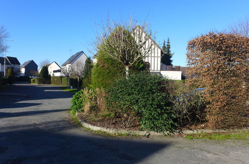 Photo 14 - 2 bedroom Apartment in Cabourg with terrace