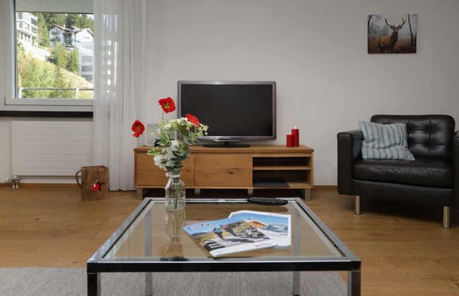 Apartamento de 3 quartos em Davos com jardim e terraço - Foto 9