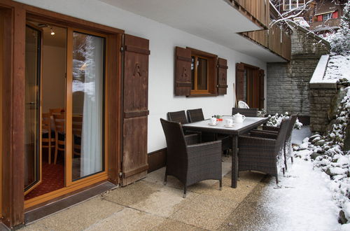 Foto 20 - Appartamento con 3 camere da letto a Grindelwald con terrazza